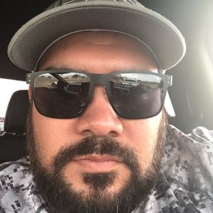 Meet your Posher, Jonathan